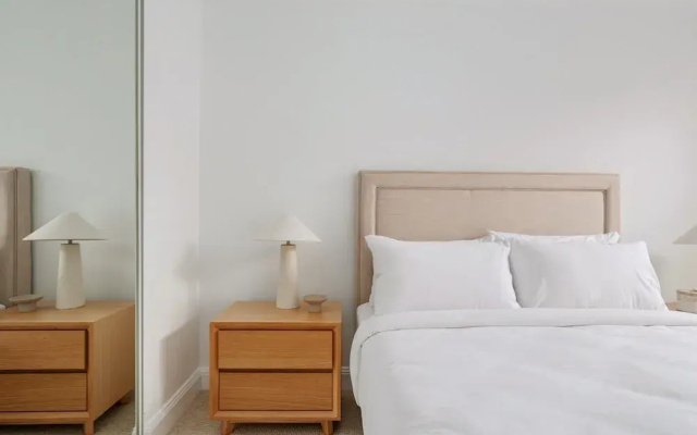 Stylish 1-bed Apartment Near Manly Beach