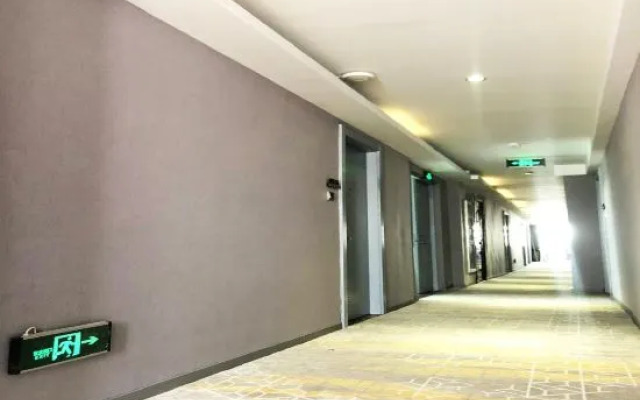 Hongfu Hotel (Yongkang International Convention and Exhibition Center)