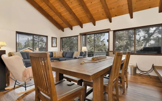 Whispering Forest Chalet #2169