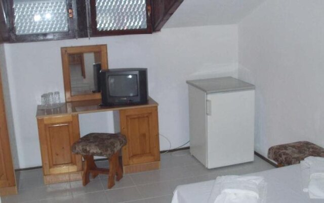 Ianakiev Guest House