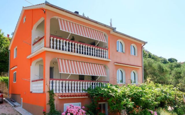Apartment Dorka Spiez