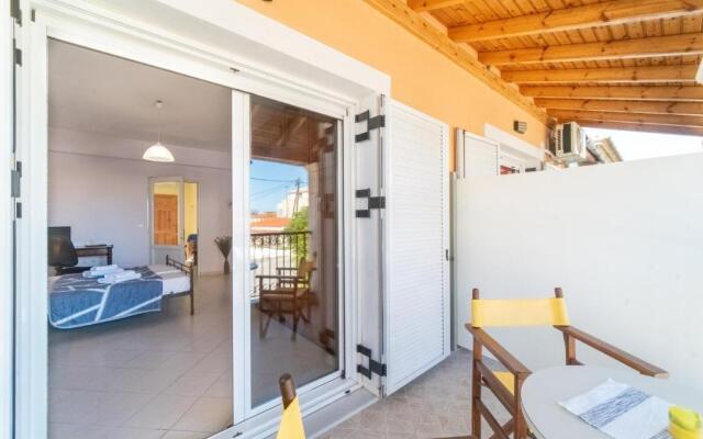 Afrodite Lefkimmi Apartment 1