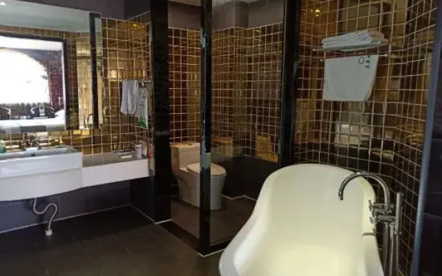 Apple Fashion Hotel (Chaohu 2nd branch)