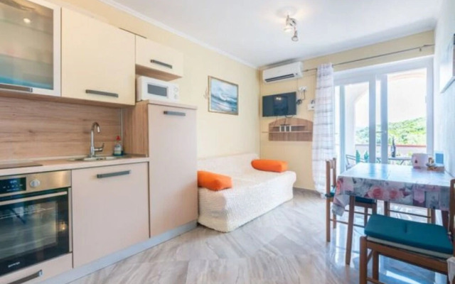 Barbara - Steps From the Beach - A3