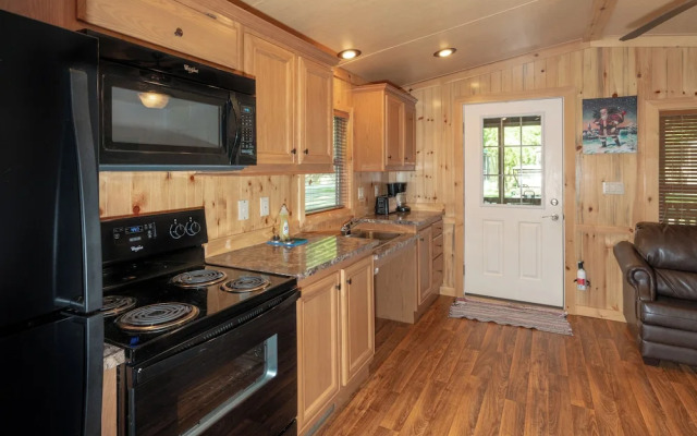 Sun Outdoors Lake Rudolph