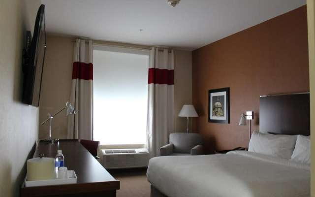Four Points by Sheraton Edmonton West