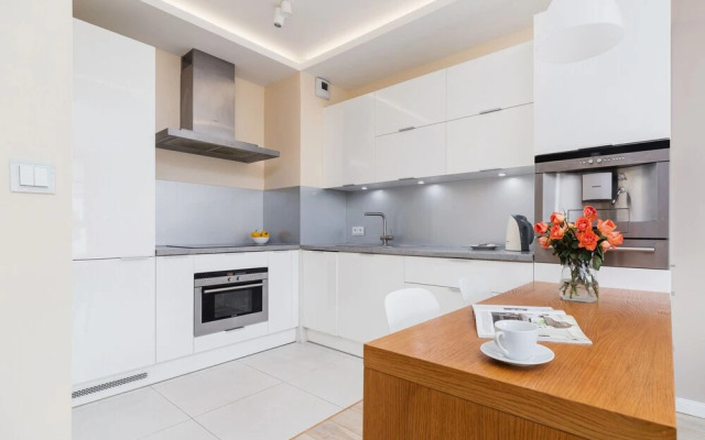 Apartment Romanowicza Cracow by Renters