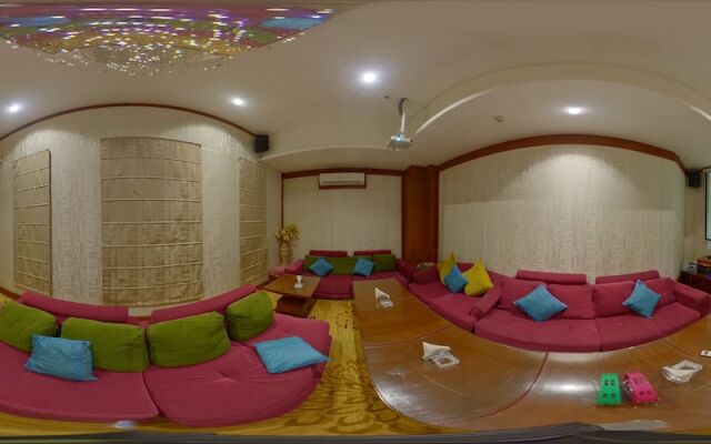Best Western Sky City