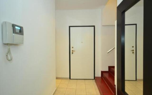 Hi-End Apartment
