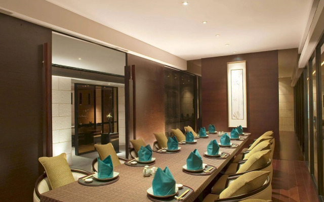 Heyuan Mels Welton Evergreen Lake Hotel