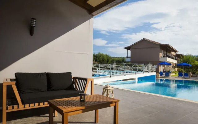 Olive Grove Studios & Apartments