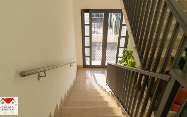 Antonio e Maria Home