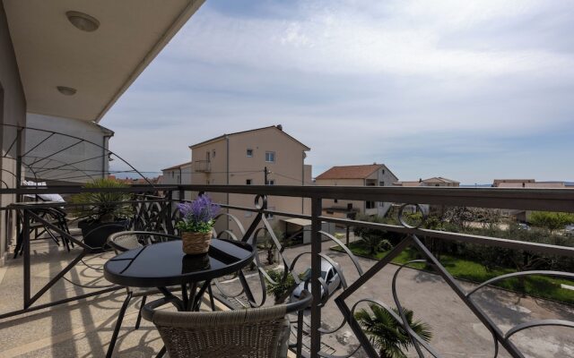 Double bed Room With Private Bathroom and Balcony