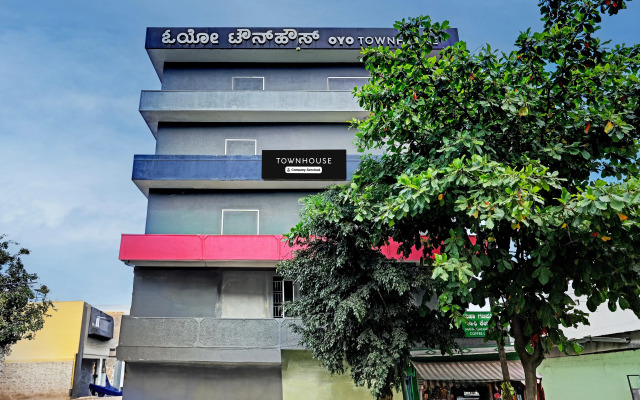 Spacious Comfort Stays at Ramamurthy Nagar