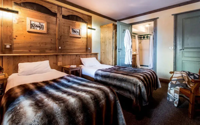 Pretty Apartment Just 300 Meters From the Slopes in Tignes