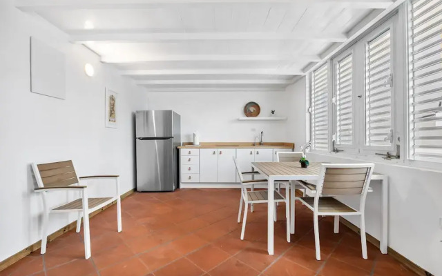 Beachfront With Pool Free Parking