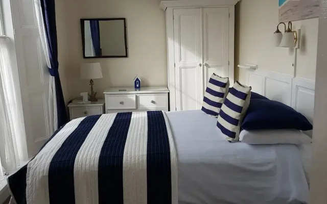 Rose Court Holiday Apartments