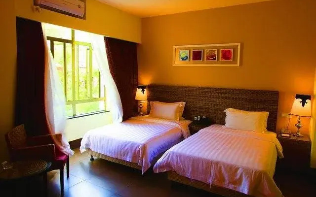 Maoming Yushui Ancient Hotspring Resort