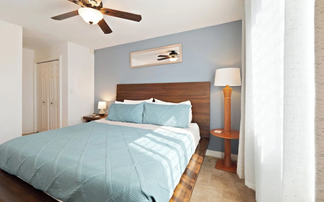 Kailua Village 307