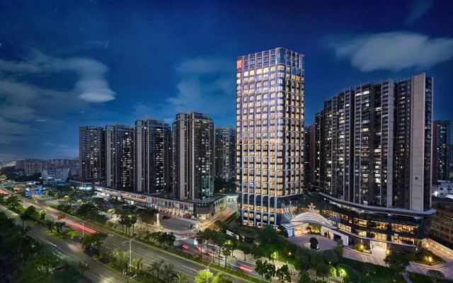 HUALUXE Shenzhen Bao'an by IHG