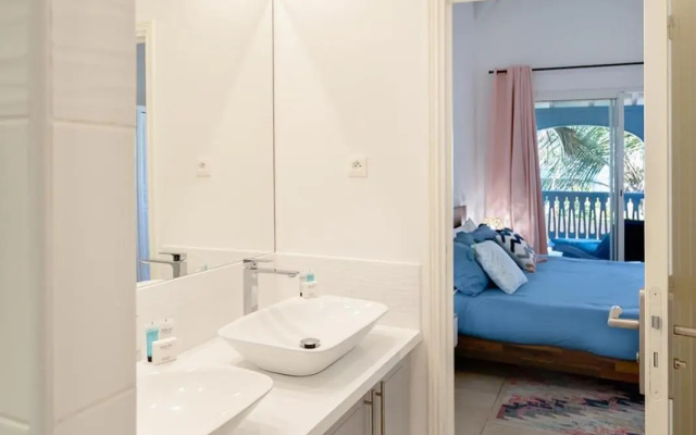 VILLA FLAMINGO, Beautiful 2 bedroom house - 1 min from the beach! — фото 3