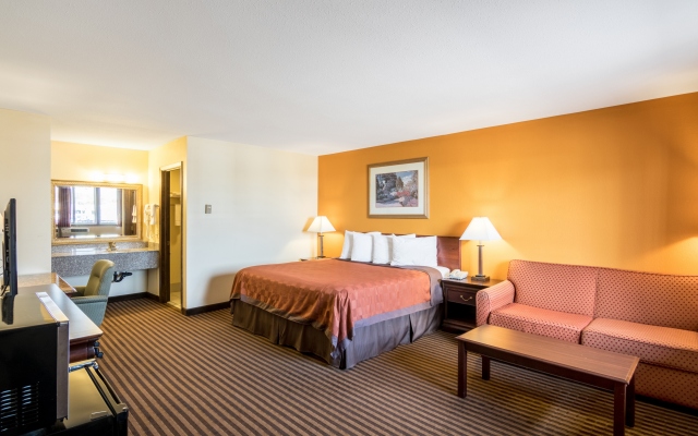 Scottish Inns & Suites Eau Claire