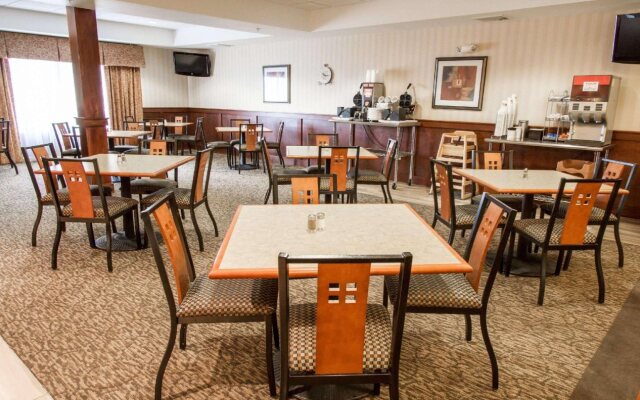 Comfort Suites Grand Rapids North