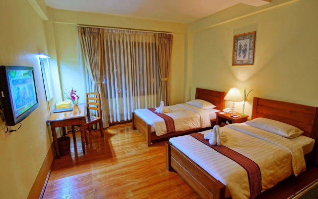 Shwe Ingyinn Hotel