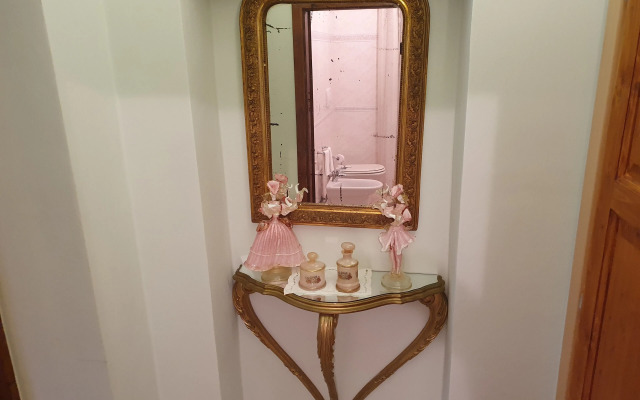 Villa Liberty il Lauro Bed and Breakfast