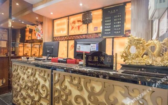 Qinwen 168 Ruite Hotel (Jiangbei International Airport Bijin Park Subway Station)