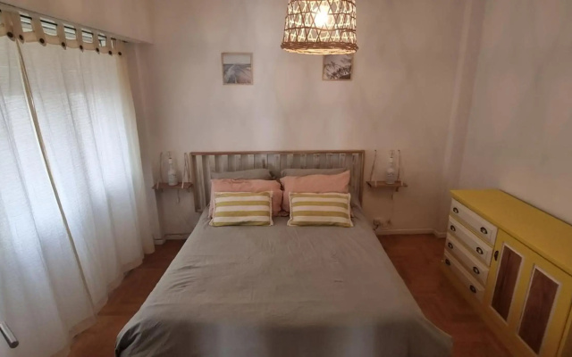 Depto 2 Ambientes 55M2. Balcon a la Calle