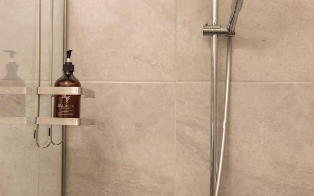 Passage, spacious apartment in historic center