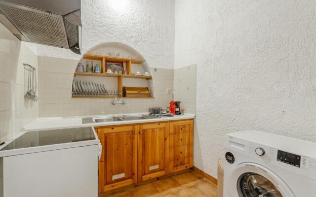 Sophia's maisonette 2