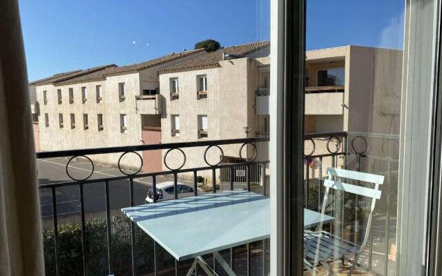 Appartement Balaruc-les-Bains, 1 pièce, 2 personnes - FR-1-553-66