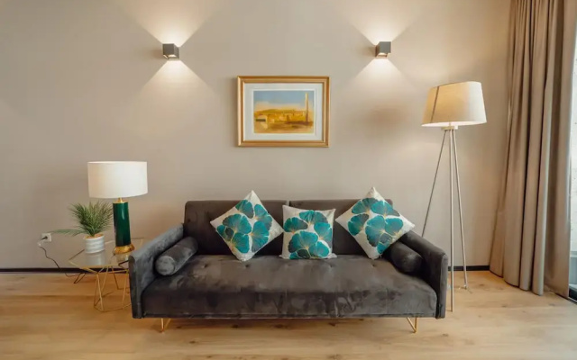 City Center Premium by Vacationy