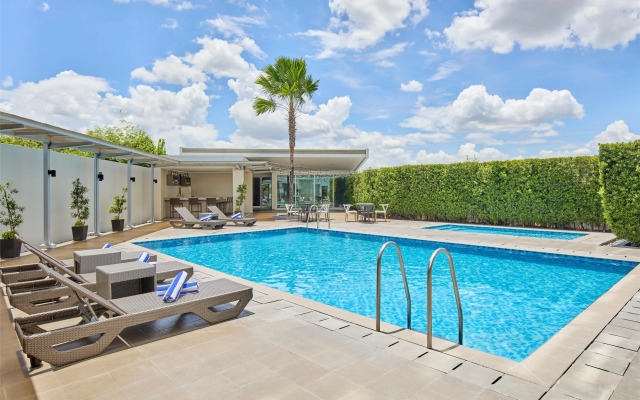 Park Inn By Radisson Clark