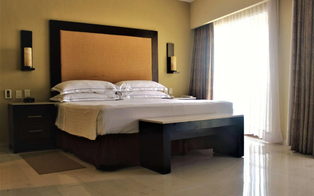 Barceló Puerto Vallarta - All Inclusive