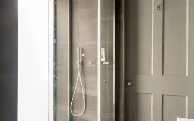 Wall Street Journal Featured 3bed/3bath Apartment