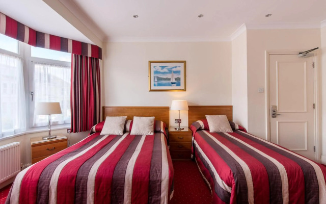 The Queens Hotel
