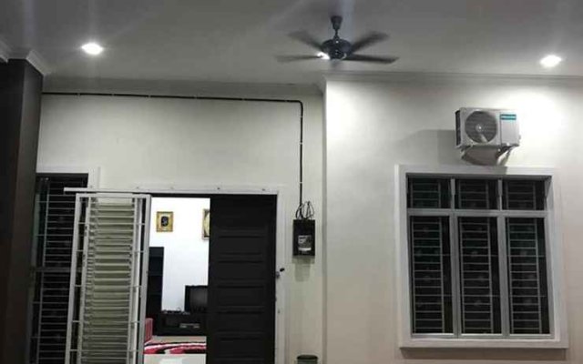 Cempaka Homestay Muar 24