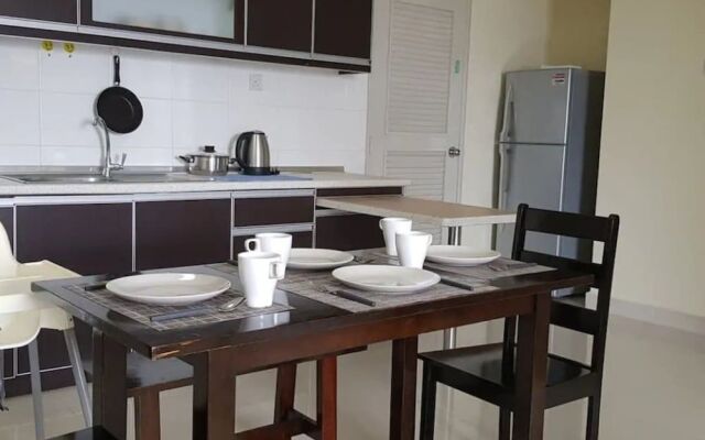 Setia Walk R2 Block by SYNC