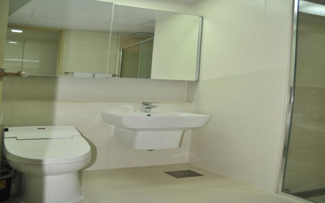 Ten-Q Global Residence