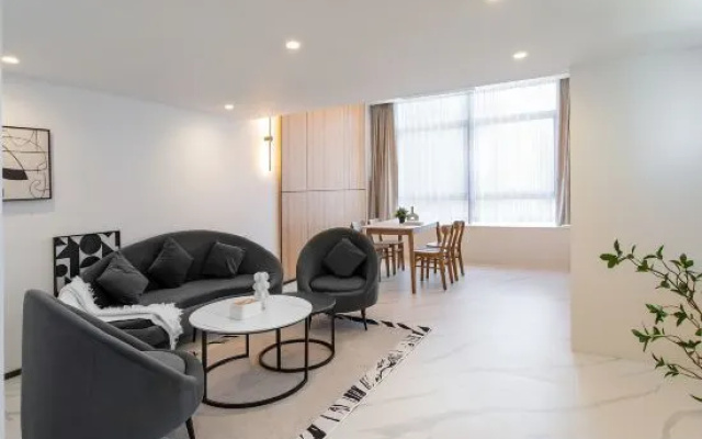 XI DUODUO International Apartment (Shenzhen Guangming Blue Whale World Phoenix Metro Station Branch) – Guest Rooms – Shenzhen