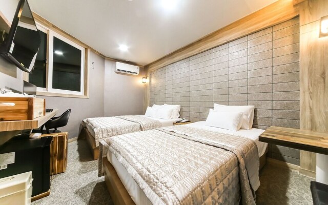 Gumi Indong Hotel TOP