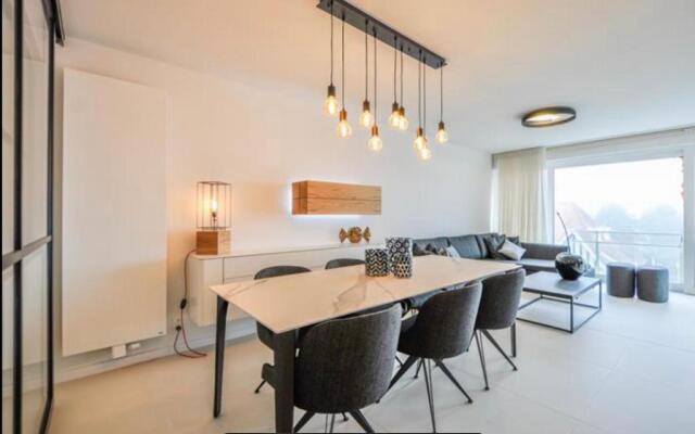 Luxe appartement Arte, 50m van het Zoute strand