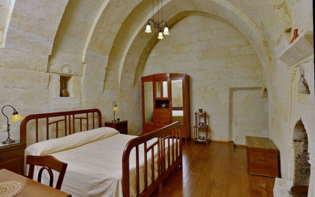 Esbelli Evi Cave Hotel