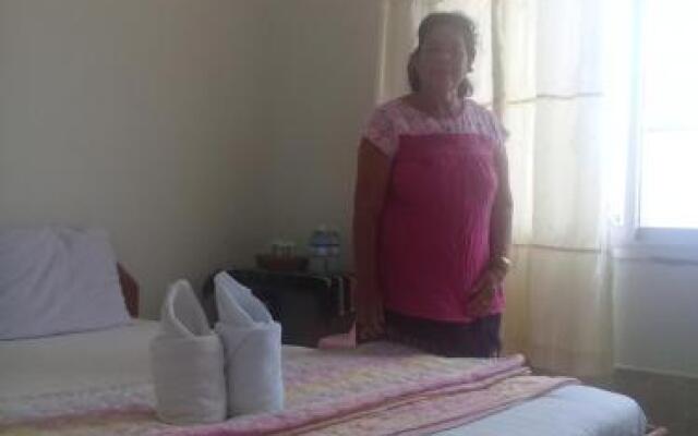 joli guesthouse