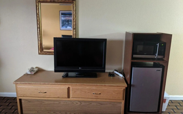 Executive Inn