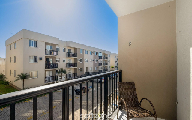 Apto em cond. c/piscina a 5min da praia MAR202