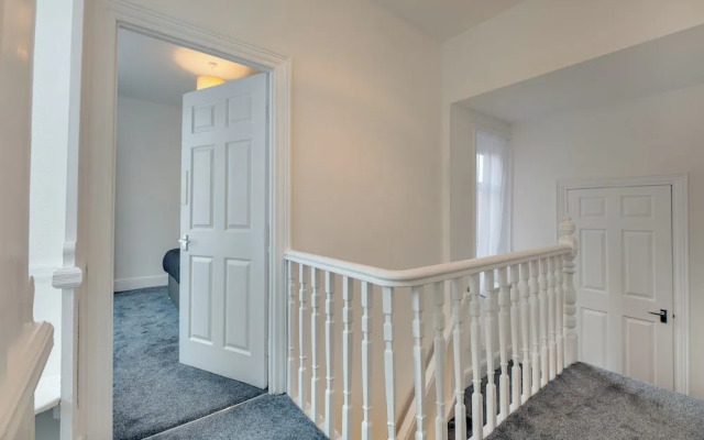 Mauve Modern 3-Bedroom Home in Newcastle